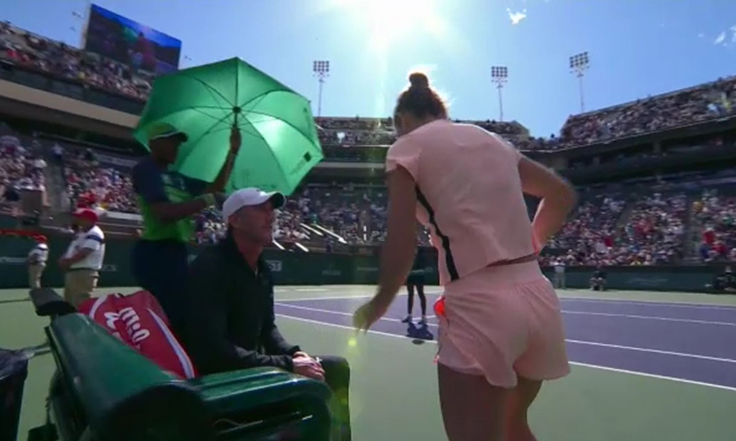 Simona Halep și Darren Cahill, înainte de setul 3