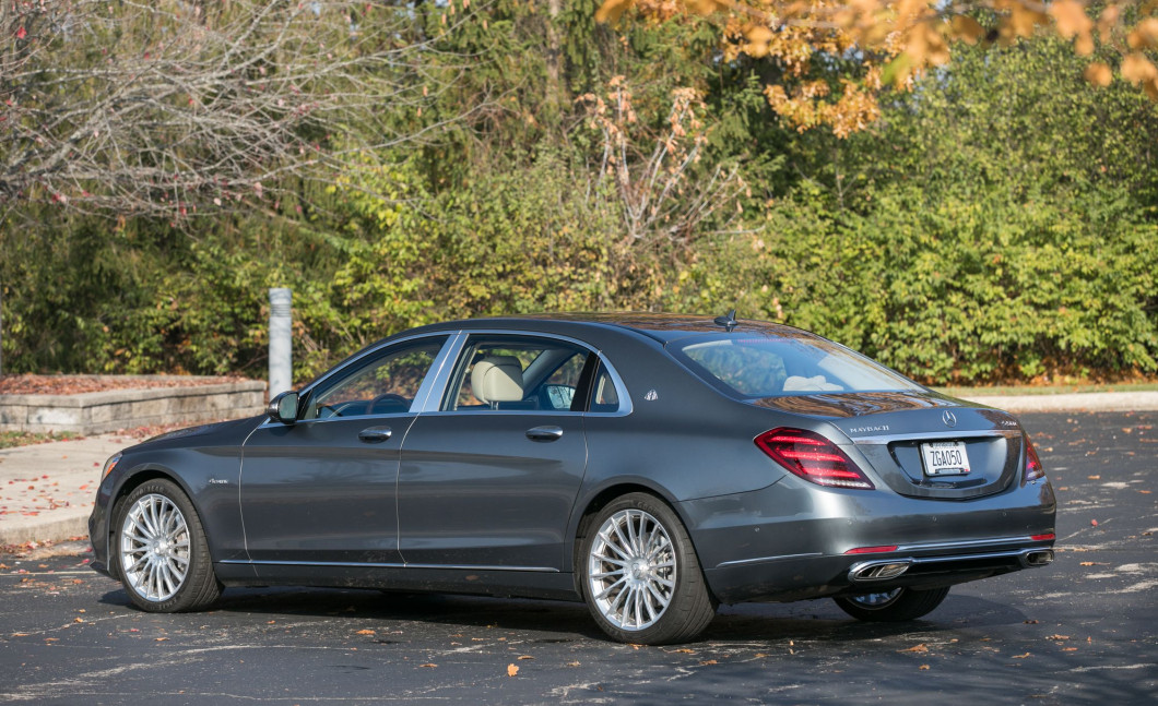 2018-Mercedes-Maybach-S560-4Matic-117