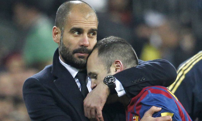 Guardiola si Iniesta