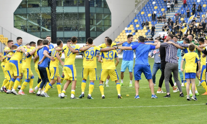 Promovare Petrolul 10