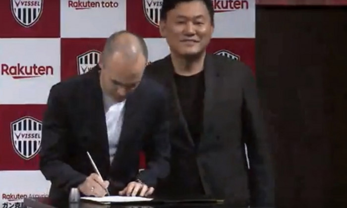 Iniesta Contract 3