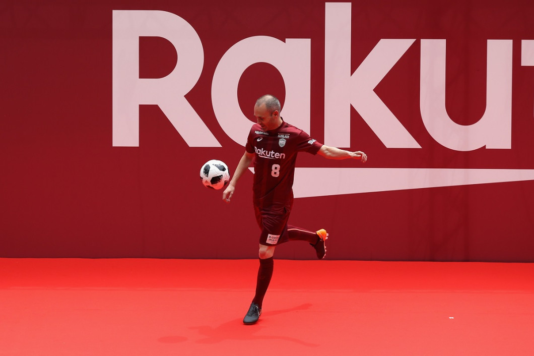 Andres Iniesta Meets Vissel Kobe Supporters