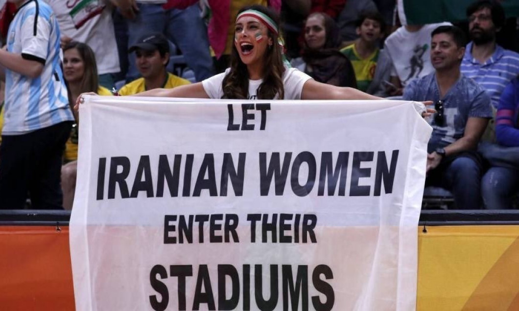 iranience stadio principala