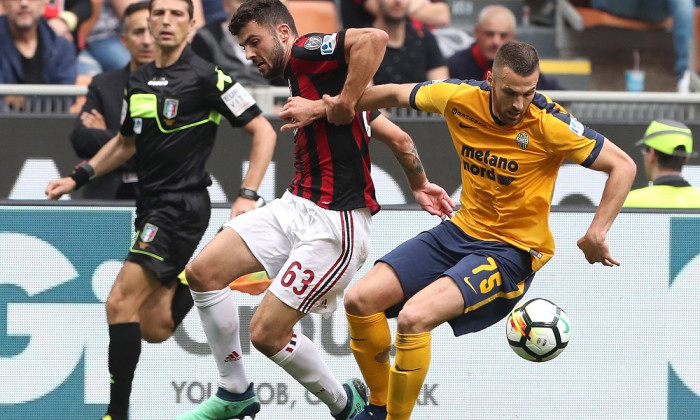 AC Milan v Hellas Verona FC - Serie A