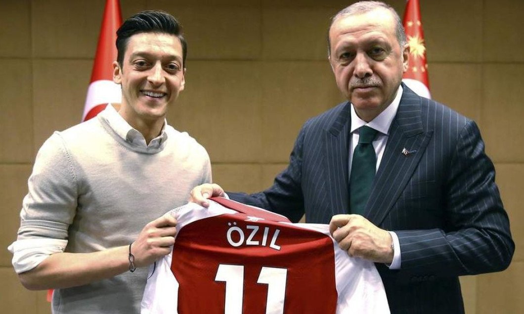 ozil erdogan