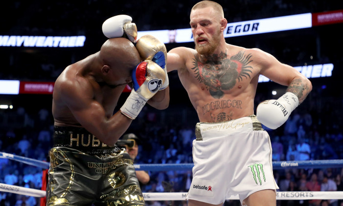 Floyd Mayweather Jr. v Conor McGregor