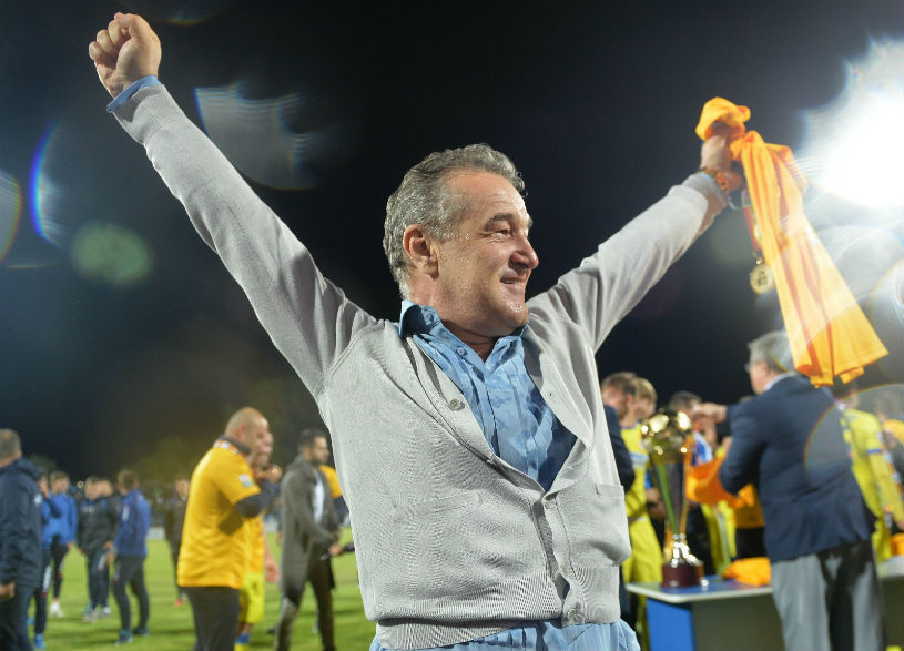 Becali strânge şi mai tare robinetul transferurilor pe bani la FCSB. Planul patronului