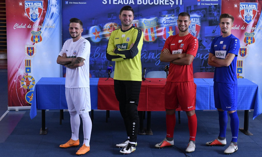 CSA Steaua prezentare echipament