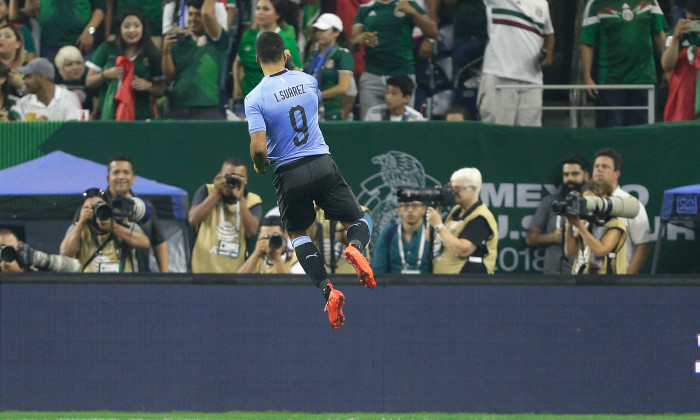 Mexico v Uruguay - International Friendly