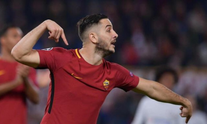 Manolas