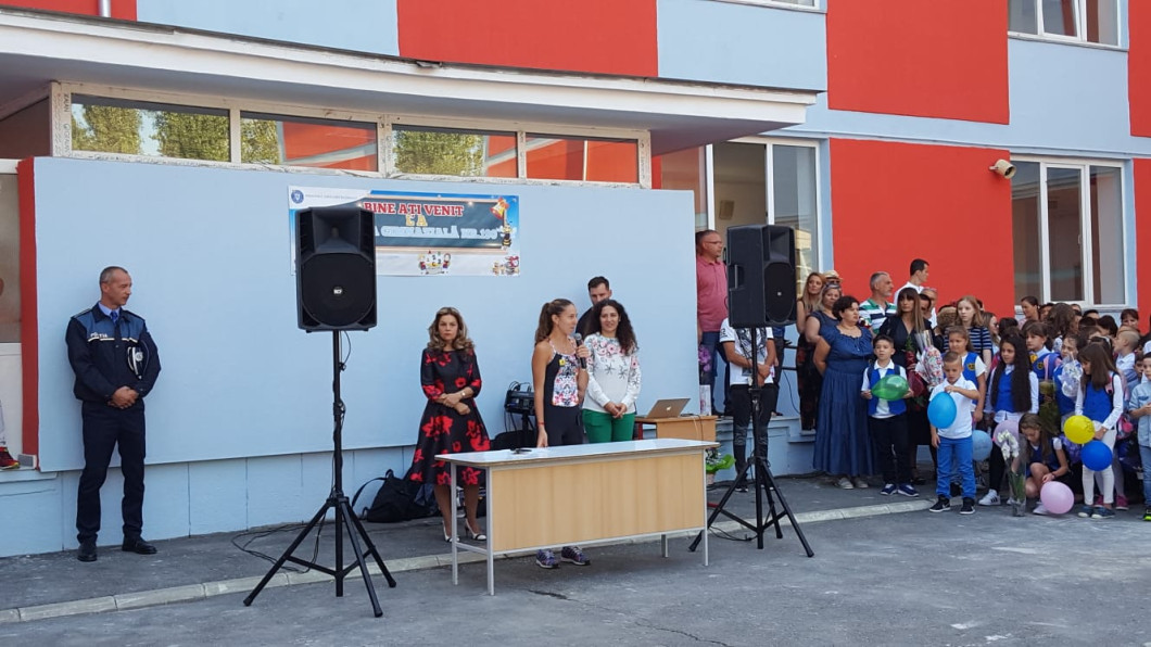 Mihaela Buzărnescu la deschiderea anului scolar