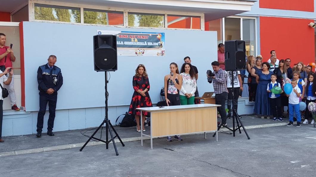 Mihaela Buzărnescu la deschiderea anului scolar