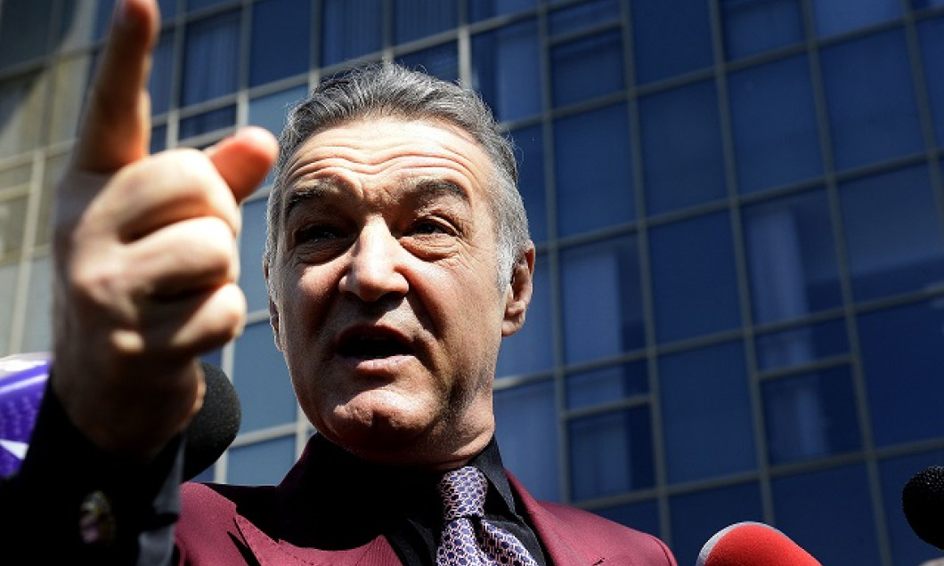 TRIBUNALUL BUCURESTI - PROCES MARCA STEAUA - GEORGE BECALI