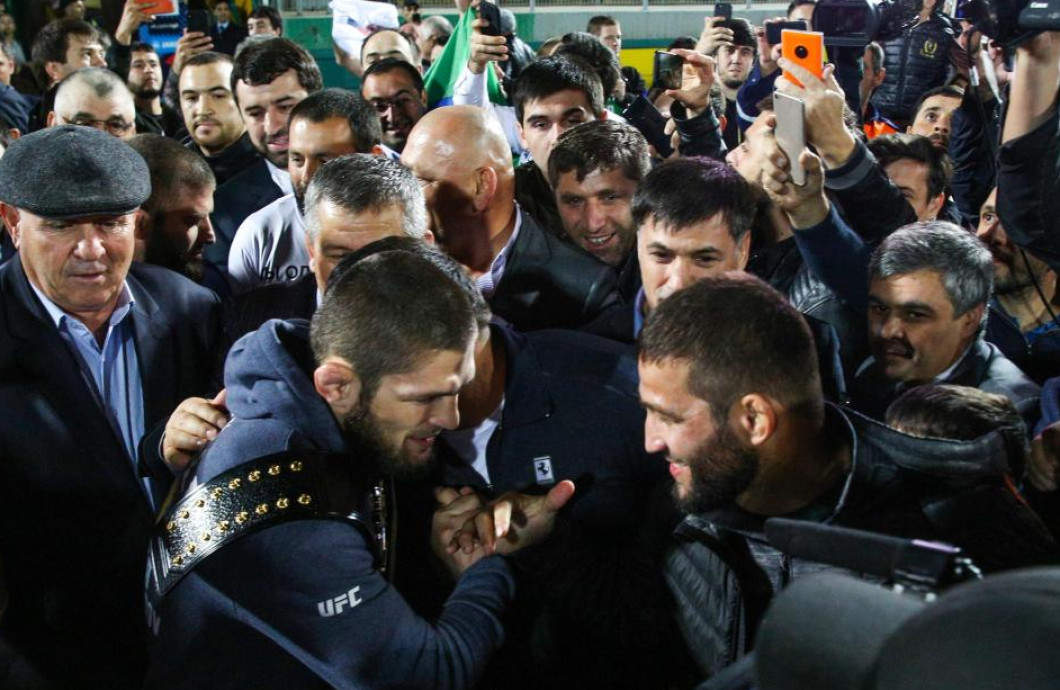 Khabib suporteri1