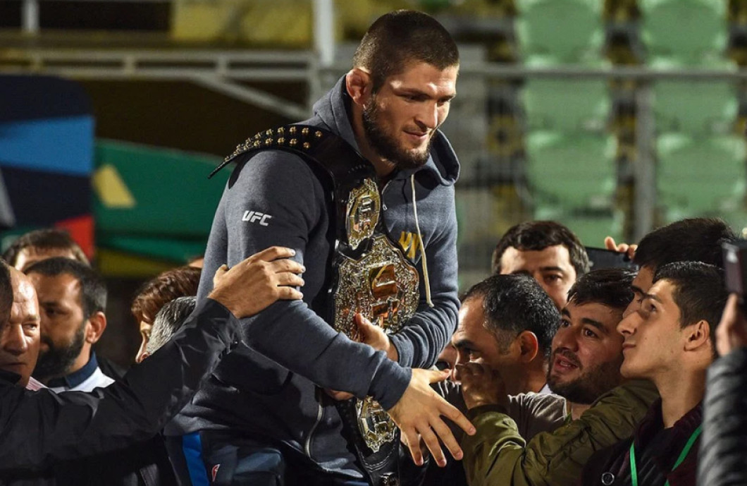 Khabib suporteri4
