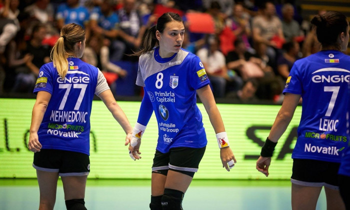 Cristina Neagu, vedeta celor de la CSM București și cea mai bună jucătoare de handbal a lumii