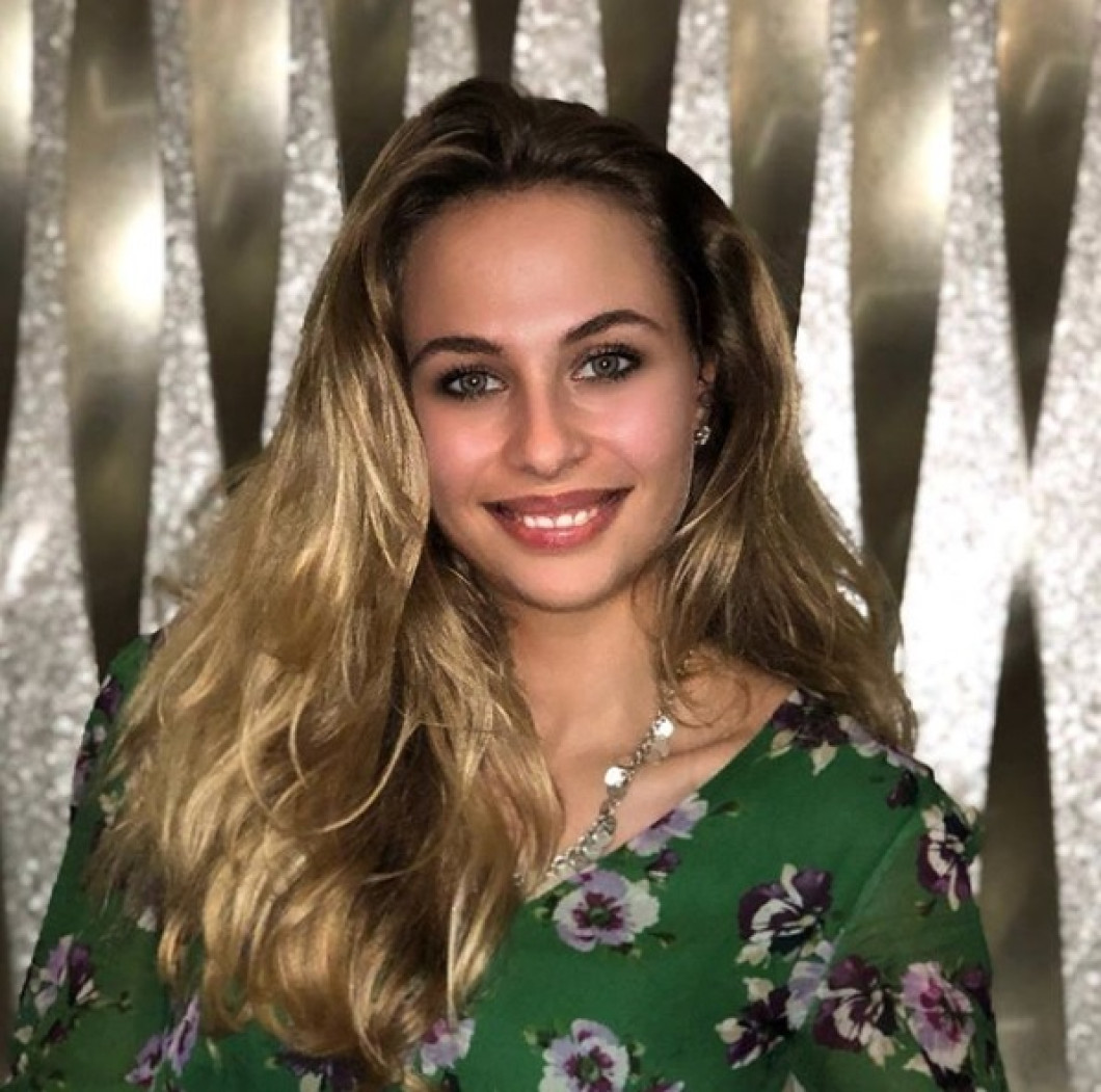 Sophia Florsch 6