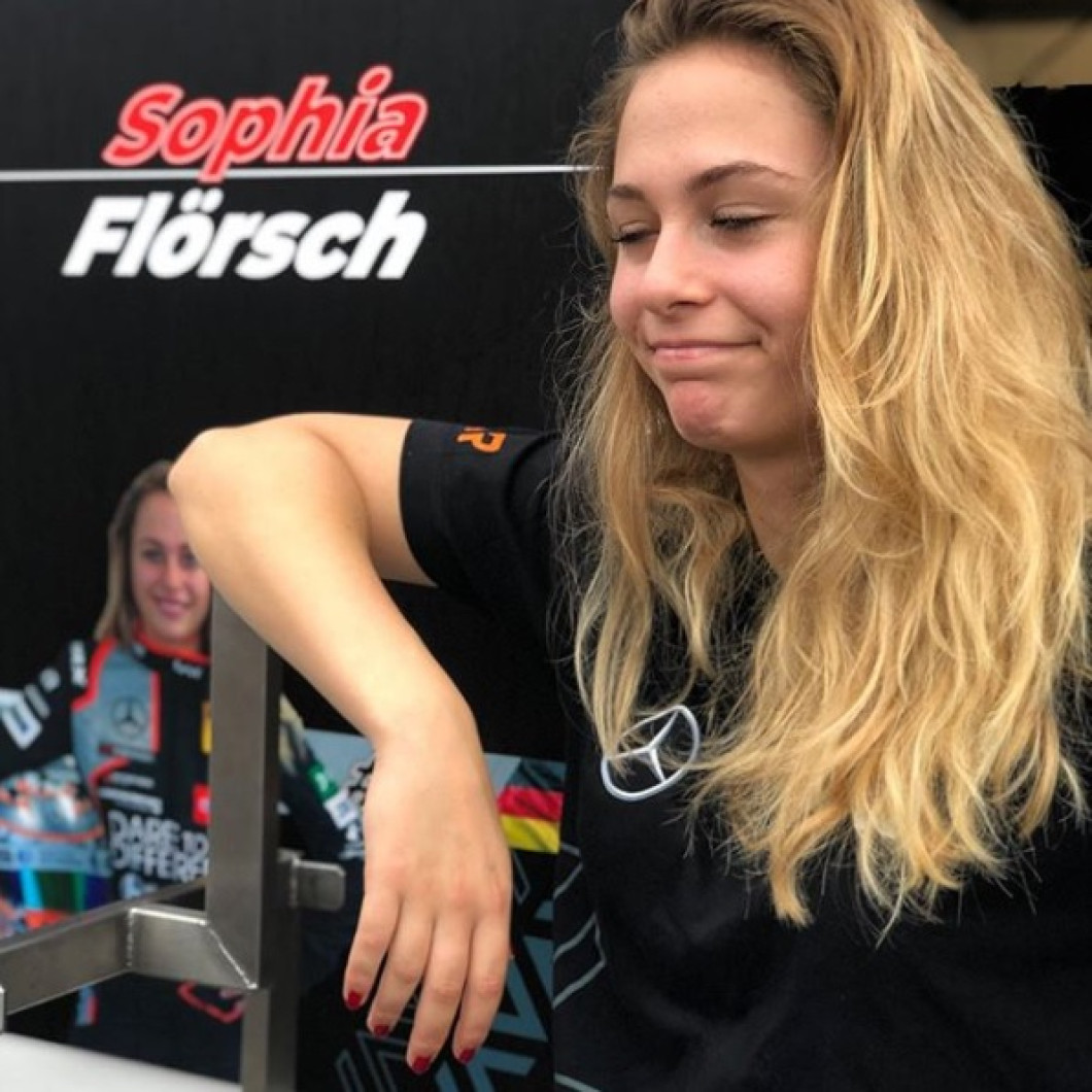 Sophia Florsch 3