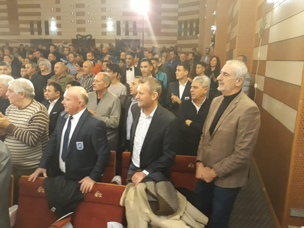 AJF Dolj şi U Craiova au premiat primii 10 fotbalişti