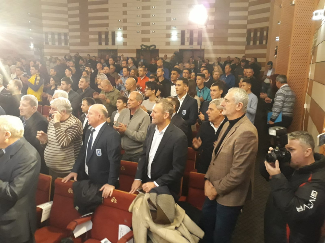 AJF Dolj şi U Craiova au premiat primii 10 fotbalişti