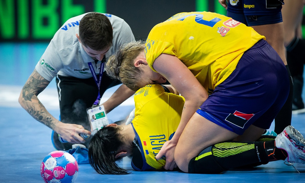 cristina-neagu-accidentare