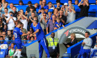 Chelsea FC v Cardiff City - Premier League. Hazard și Sarri