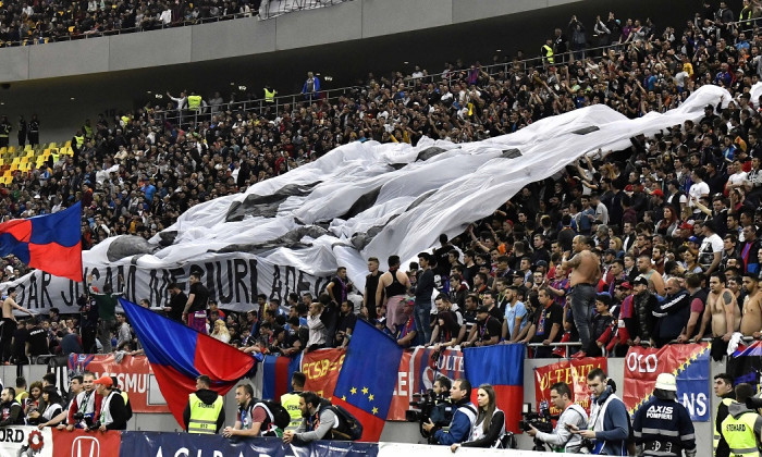 FCSB are parte de un public numeros la meciurile cu adversari de calibru