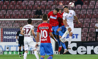 Întâlnirea dintre CFR Cluj si FCSB, din etapa a 8-a a Ligii 1, desfășurată pe Stadionul Dr. Constantin Rădulescu din Cluj-Napoca, duminica 16 septembrie 2018, s-a terminat egal 1-1