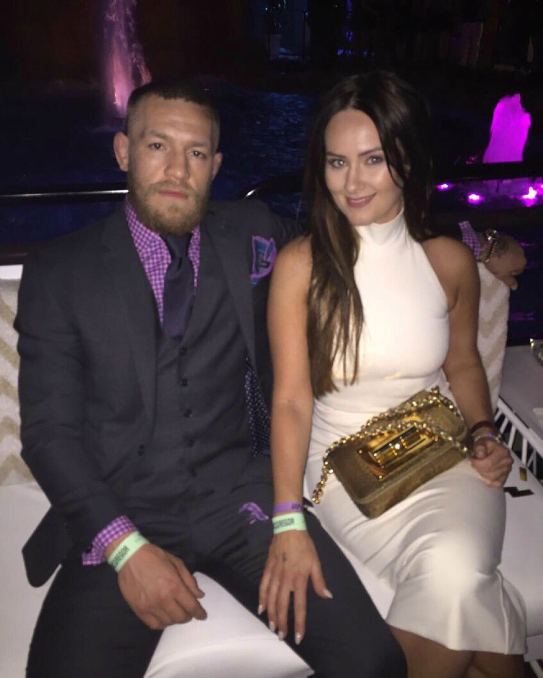 Dee Devlin si McGregor
