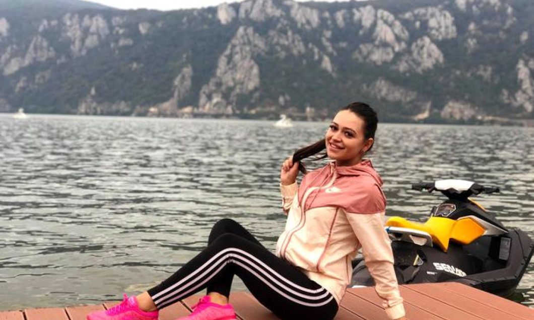 adelina mihai vodut (5)