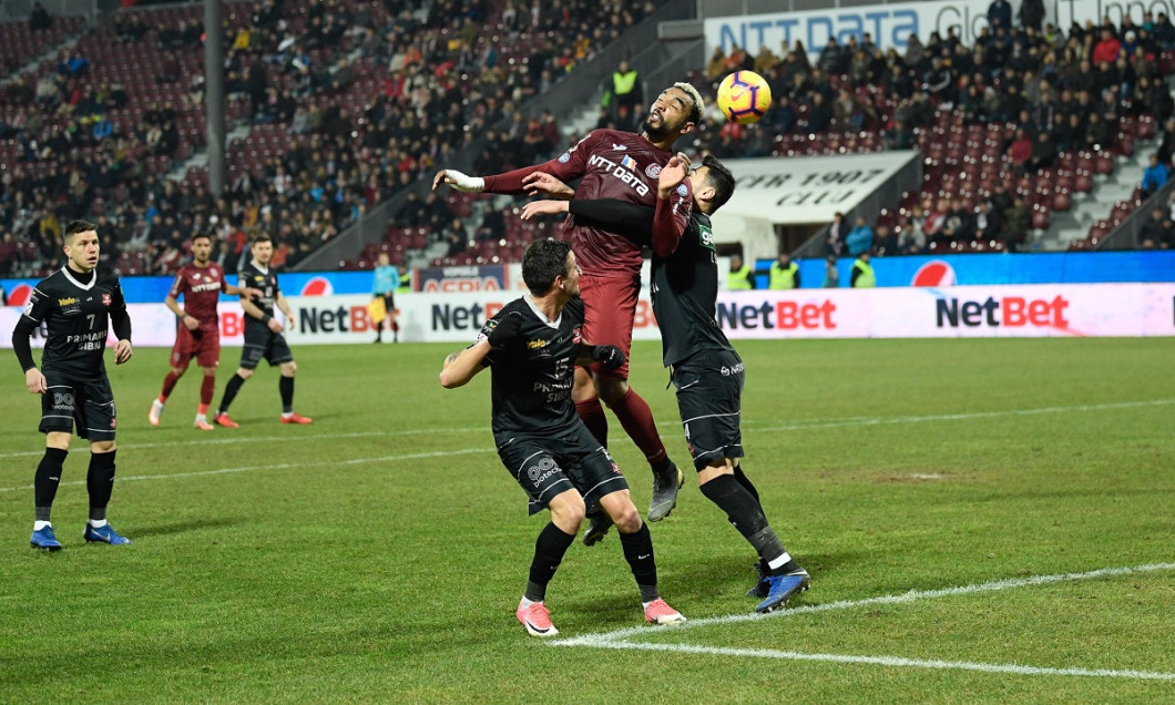 VIDEO  Hermannstadt - CFR Cluj 1-0. Adio schimbare de lider. Neguţ, gol  antologic. Clujenii rămân pe locul 2. Sibienii termină turul pe 4