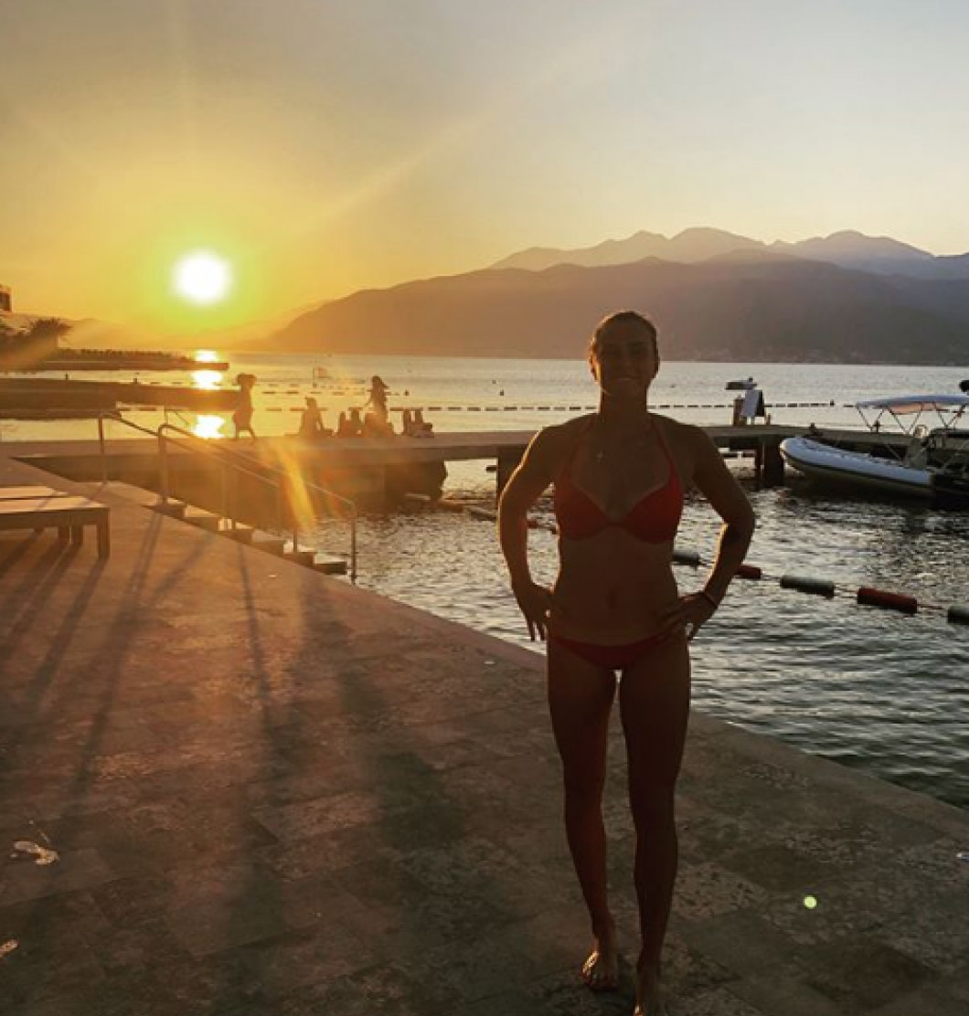 Galerie Foto A Ajuns Dintr O Intamplare La Tenis Acum A Intrat In VacanÈ›Äƒ De Pe Locul 10 Wta A Fost Un Sezon ExcepÈ›ional