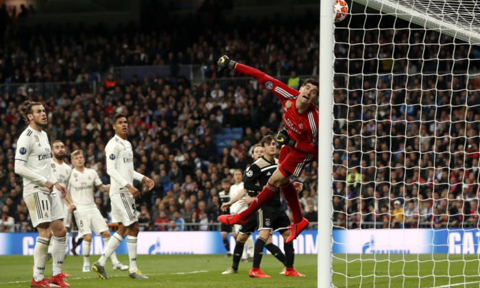 Courtois a incasat 4 goluri de la Ajax, pe Bernabeu