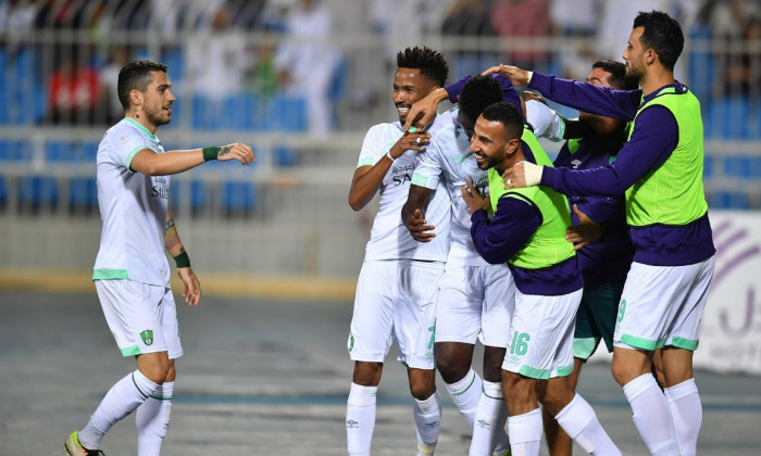 Nicolae Stanciu pasa de gol al Ahli