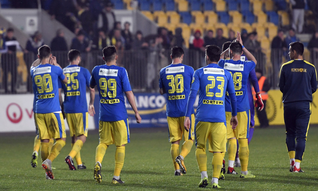 FOTBAL:PETROLUL PLOIESTI-FC ARGES, LIGA 2 CASA PARIURILOR (10.04.2019)