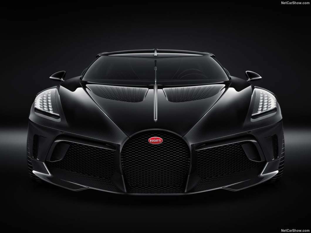 bugatti la voiture noire 13
