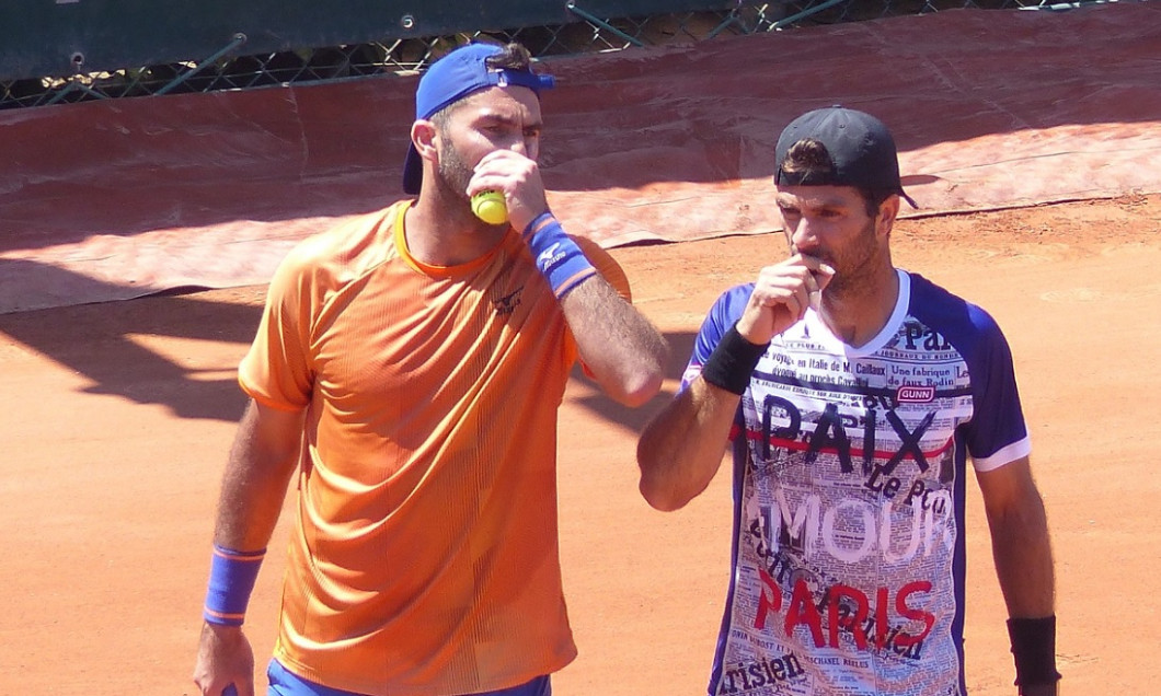 Tecau