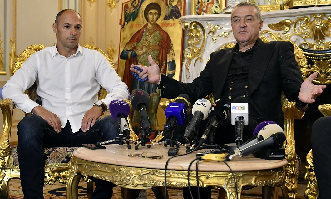 FOTBAL:PREZENTARE BOGDAN ANDONE LA FCSB (5.06.2019)