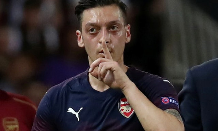 mesut ozil