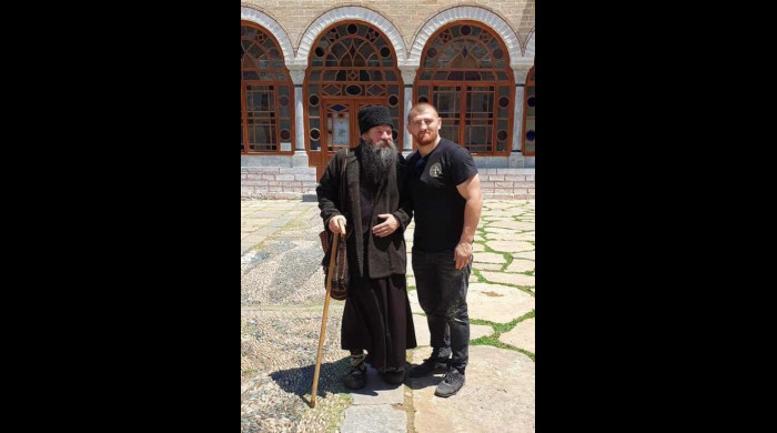 Cătălin Moroșanu, alături de părintele Gherasim