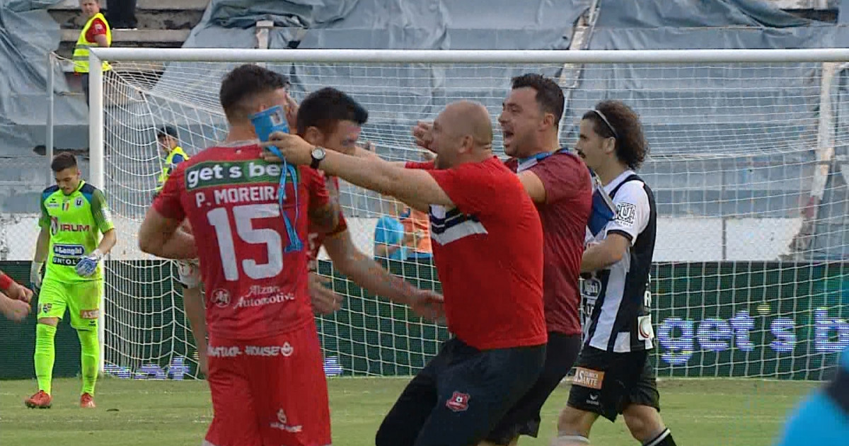 CFR Cluj - FC Hermannstadt 0-1. Sibienii au dat lovitura pe