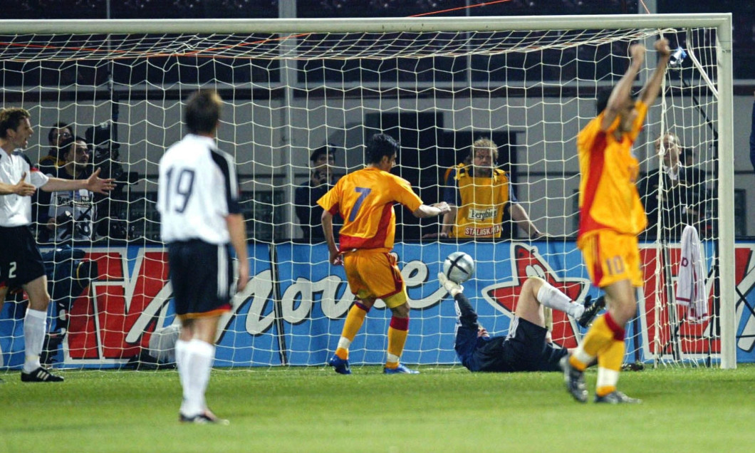 Fussball: Laenderspiel 2004, Rumaenien-Deutschland