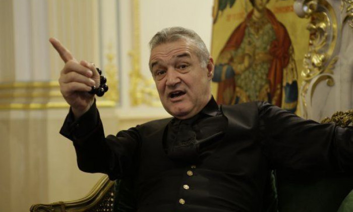 gigi becali fotbal