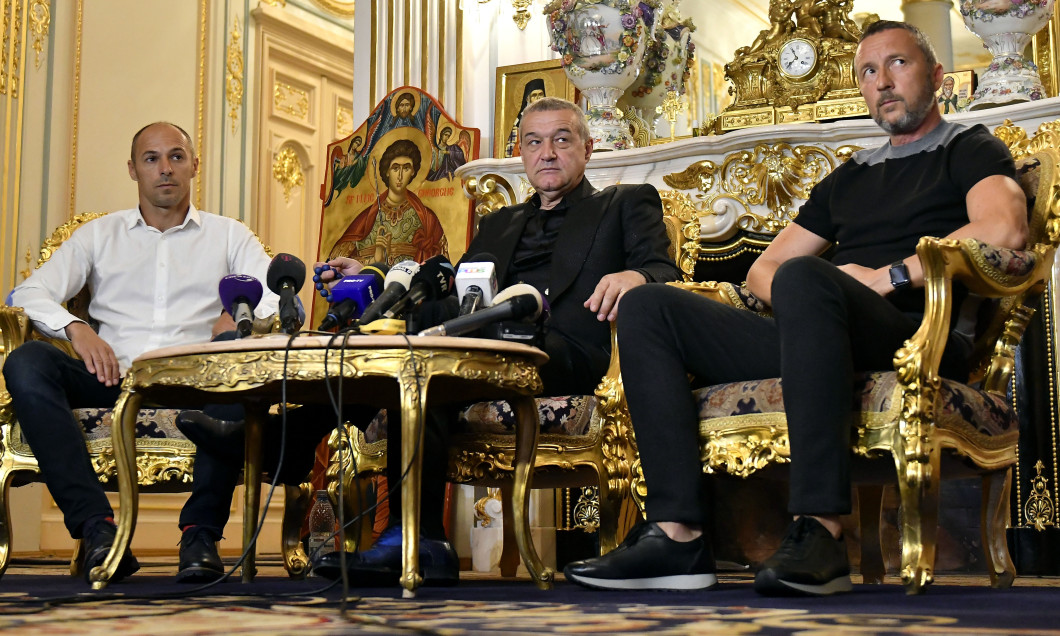 FOTBAL:PREZENTARE BOGDAN ANDONE LA FCSB (5.06.2019)