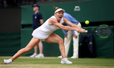 Simona Halep s-a calificat pentru a doua oară în semifinale la Wimbledon