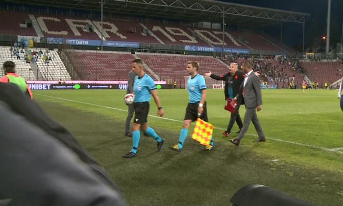 dan petrescu arbitri