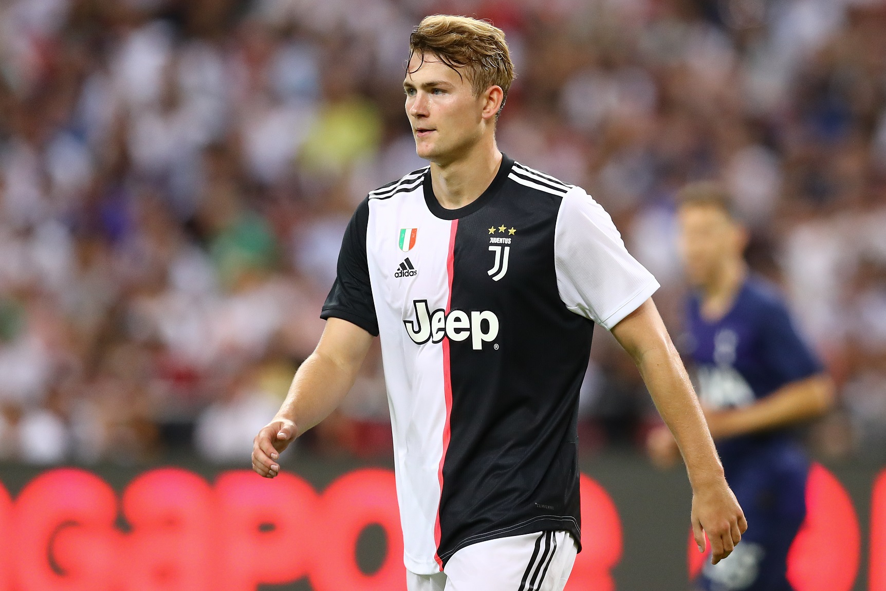Un nou focar de COVID-19 la Juventus. Matthijs De Ligt, ultimul jucător testat pozitiv