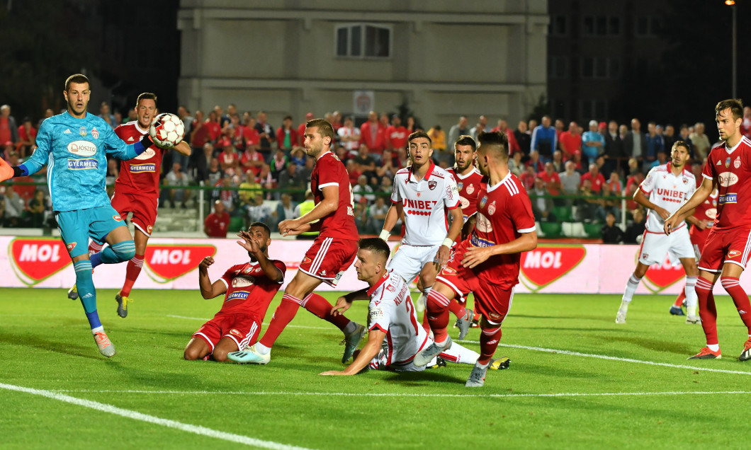 FOTBAL:SEPSI OSK-FC DINAMO, LIGA 1 CASA PARIURILOR (2.09.2019)