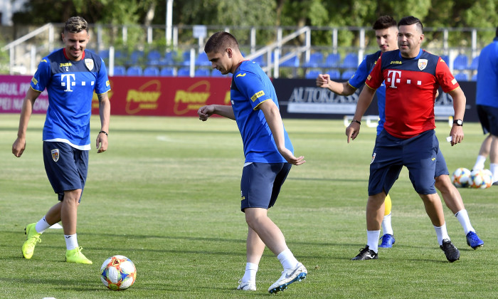 FOTBAL:ANTRENAMENT NATIONALA ROMANIEI (1.06.2019)