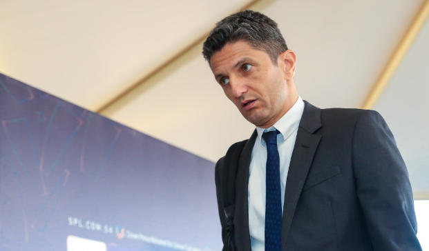 Răzvan Lucescu s-a despărțit în lacrimi de jucătorii săi de la Al Hilal! Momentul emoționant, aplaudat de întreg lotul